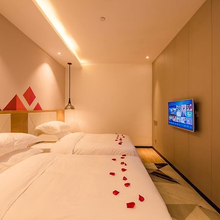Borrman Hotel Guangzhou Tianhe Sports Center Exteriör bild