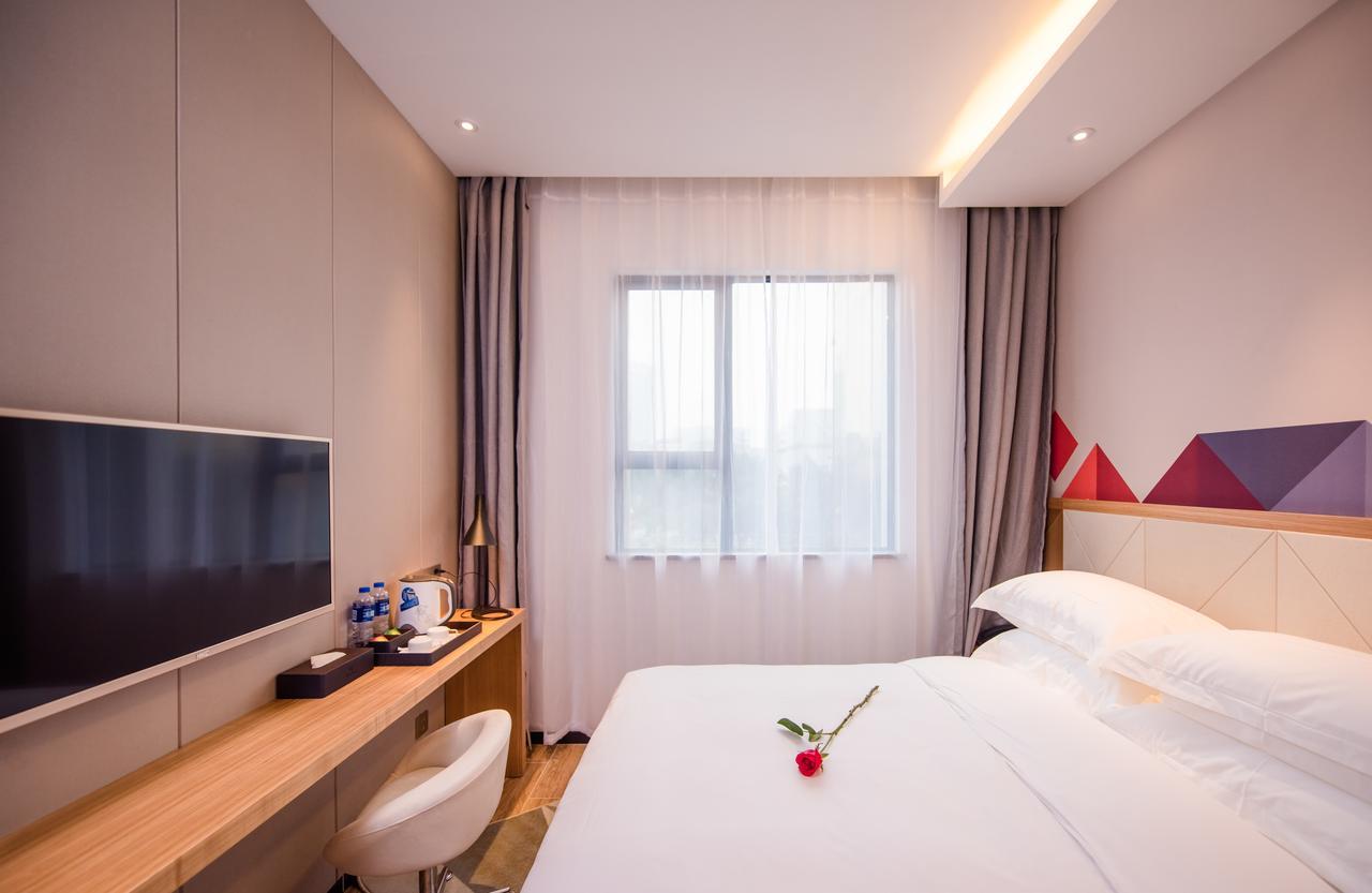 Borrman Hotel Guangzhou Tianhe Sports Center Exteriör bild